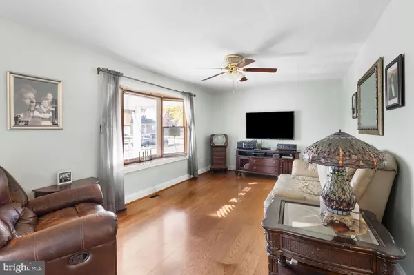 New Castle, DE 19720,21 GENE AVE