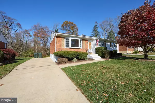 914 QUAIL LN, Newark, DE 19711