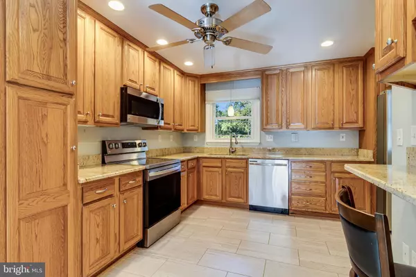 La Plata, MD 20646,7295 SAINT MARYS AVE