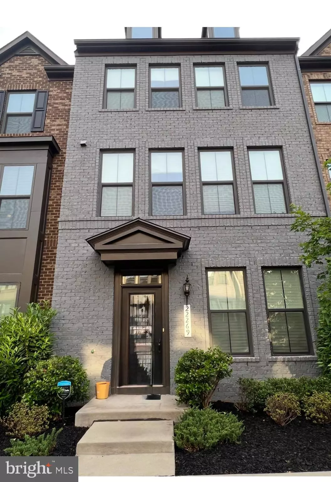 Ashburn, VA 20148,22269 SIMS TER