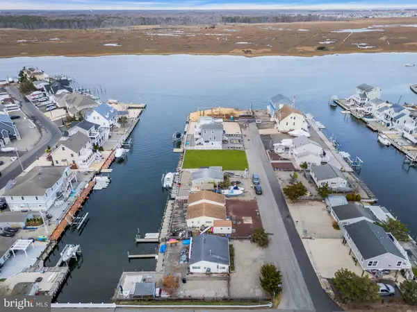 Forked River, NJ 08731,1304 KAUAI DR