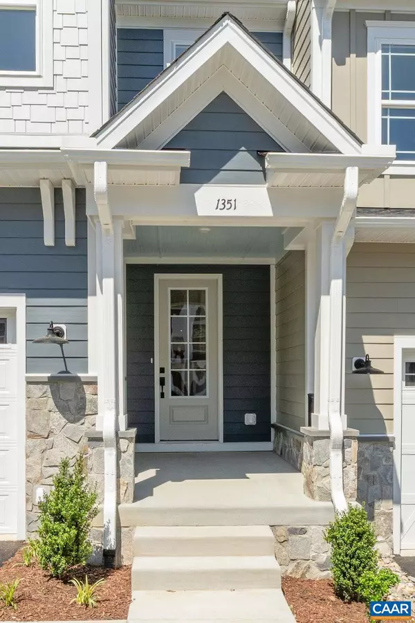 Charlottesville, VA 22911,104A LACONIA LN