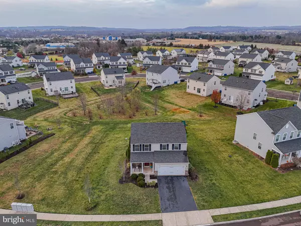 Quakertown, PA 18951,1856 ALAMINGO DR