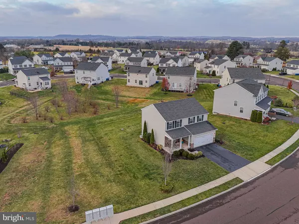 Quakertown, PA 18951,1856 ALAMINGO DR