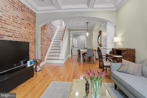 143 N KENWOOD AVE, Baltimore, MD 21224