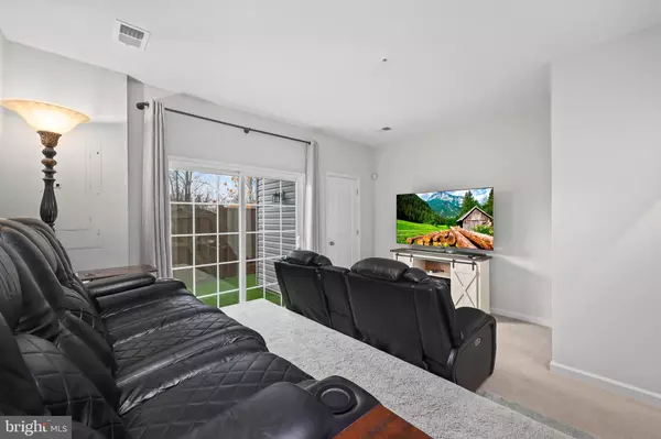 Manassas, VA 20110,8246 KNIGHT STATION WAY