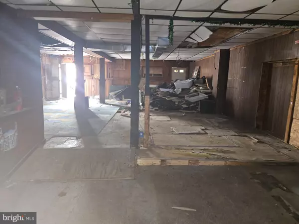 Girardville, PA 17935,217 NORTH 2ND ST