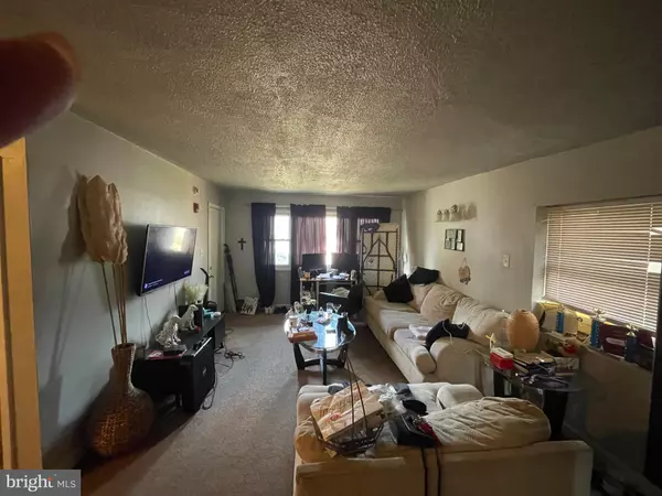 Philadelphia, PA 19151,7322 RUSKIN RD