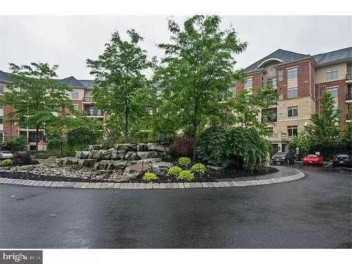 Huntingdon Valley, PA 19006,438 CARSON TER