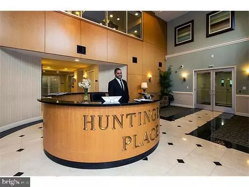 Huntingdon Valley, PA 19006,438 CARSON TER