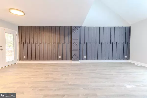 Annapolis, MD 21401,524 RIDGE RD