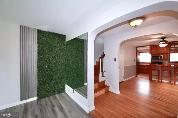 Philadelphia, PA 19152,7509 BROUS AVE