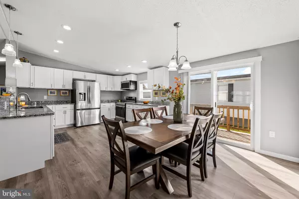 Middle River, MD 21220,11 HAMMOCK TRAIL