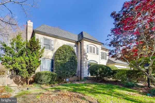 Arlington, VA 22207,4001 N RIDGEVIEW RD