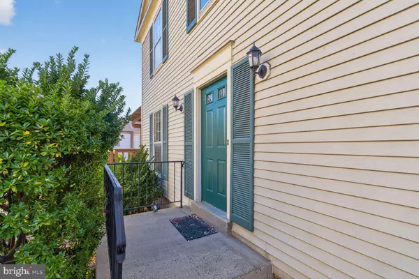 Alexandria, VA 22312,4515 SHOAL CREEK CT