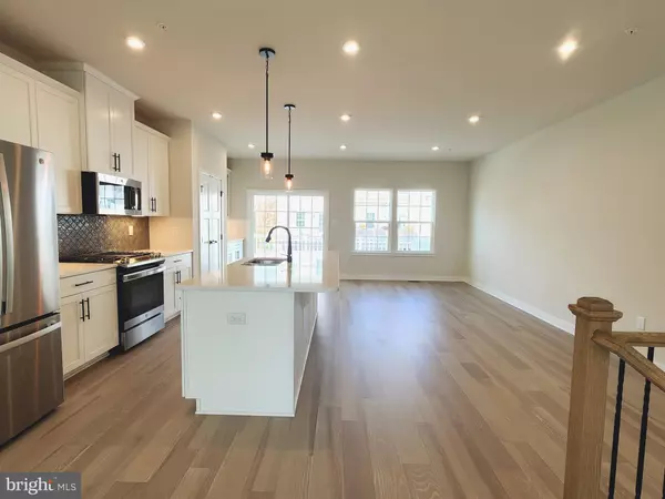 Souderton, PA 18964,455 MARKET ST