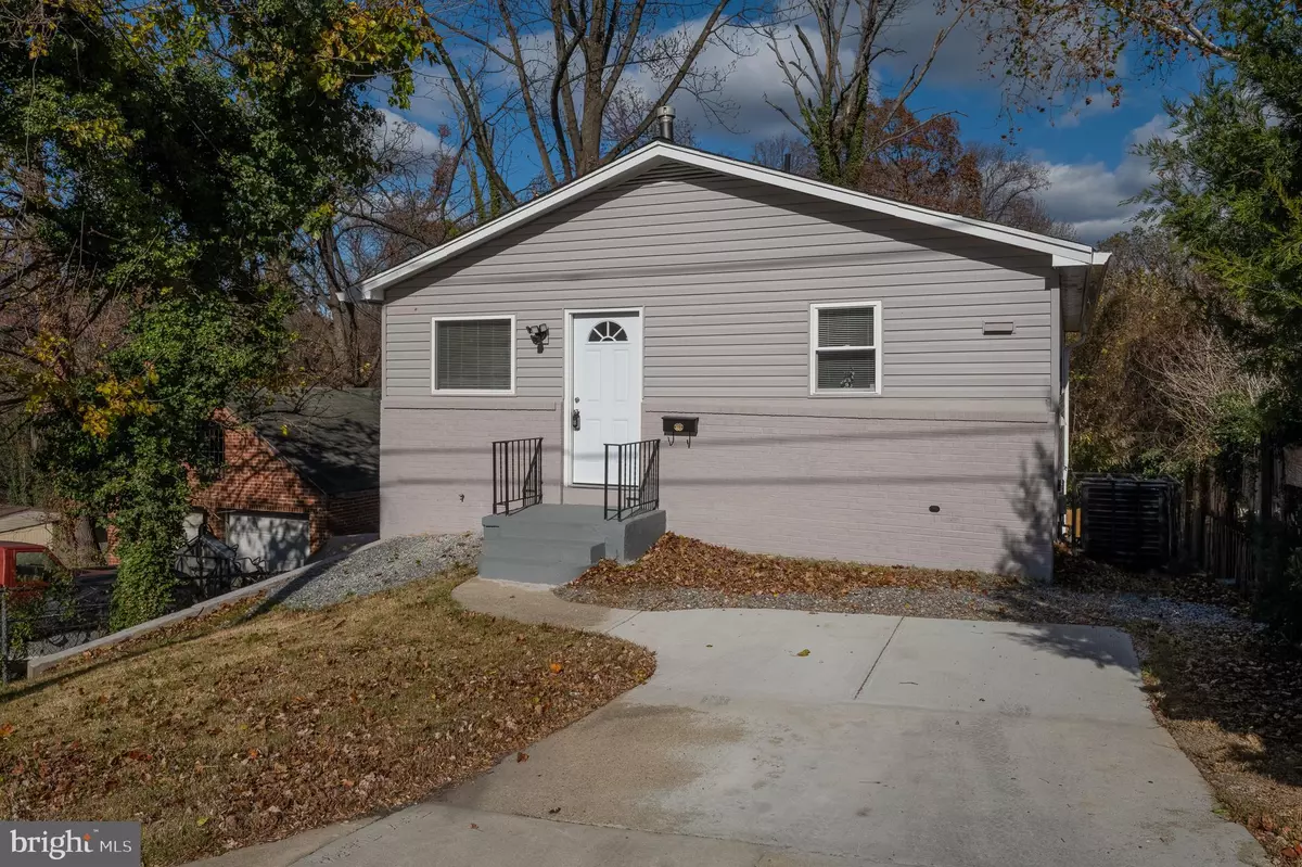 Landover, MD 20785,6112 PERRY ST