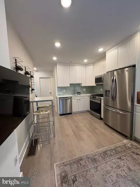 Philadelphia, PA 19130,2006 CAMBRIDGE ST #A