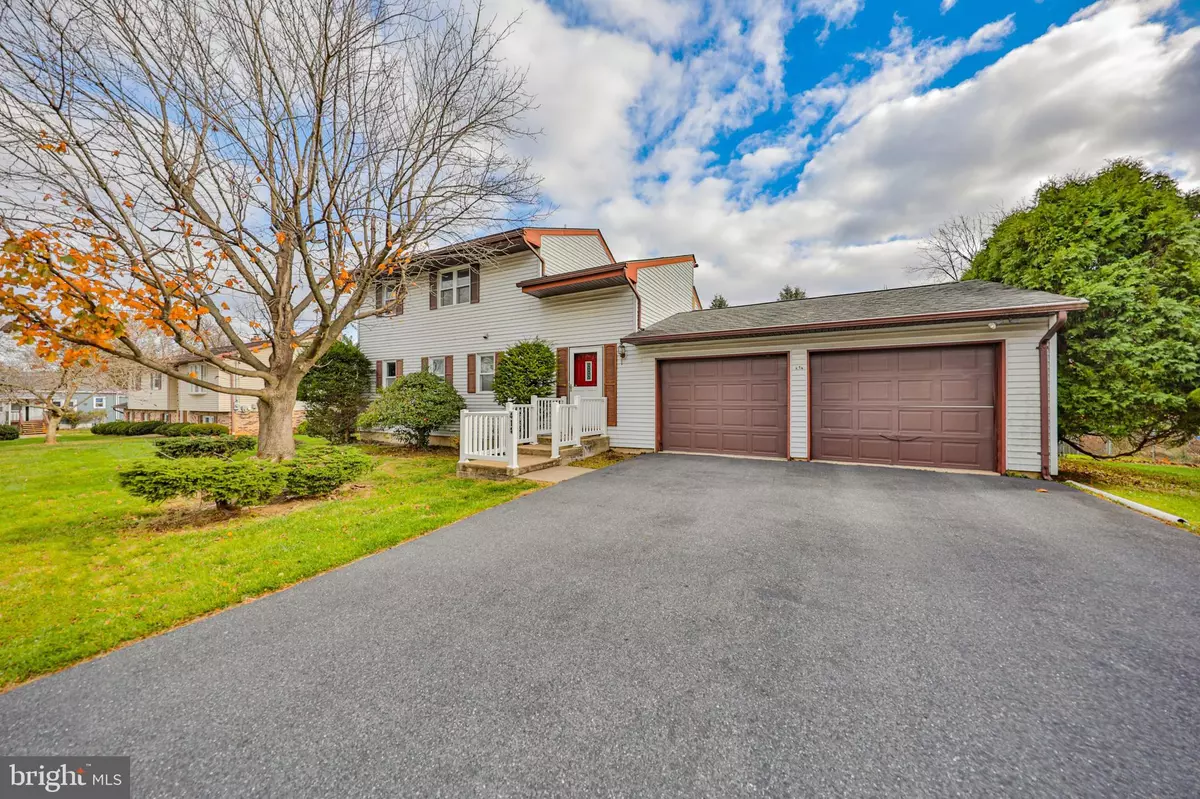 Easton, PA 18042,414 10TH ST