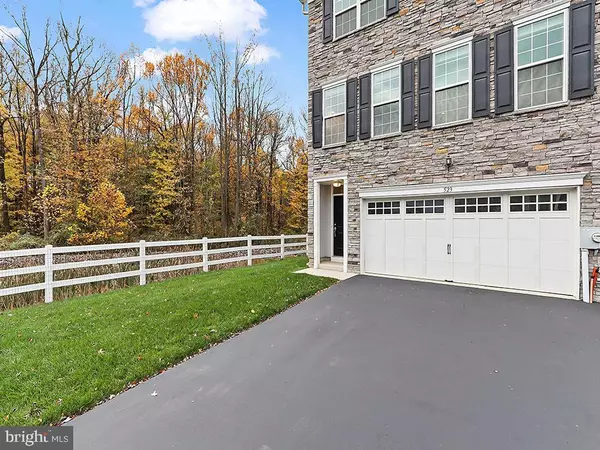 Langhorne, PA 19047,523 CHESTNUT CT