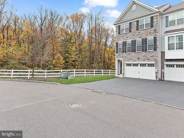 Langhorne, PA 19047,523 CHESTNUT CT