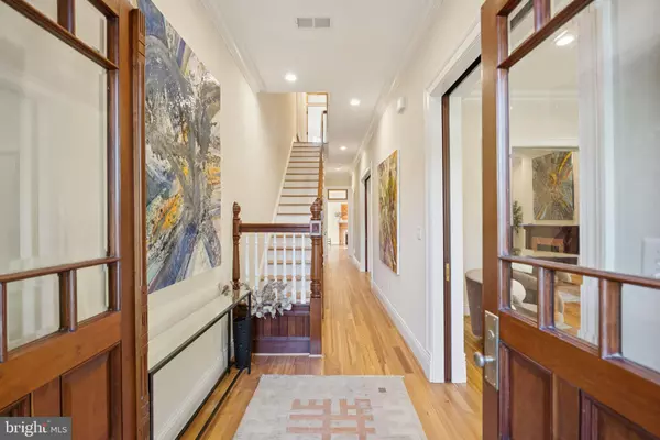 Washington, DC 20009,1514 R ST NW