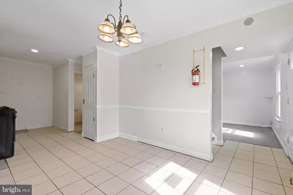 Gaithersburg, MD 20877,571 W DIAMOND AVE #40