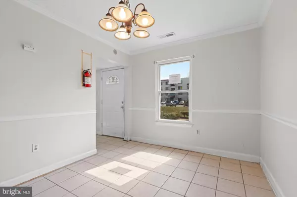 Gaithersburg, MD 20877,571 W DIAMOND AVE #40