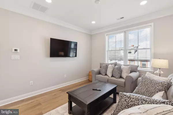 Phoenixville, PA 19460,153 MORGAN ST #1