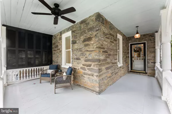 Narberth, PA 19072,209 MERION AVE