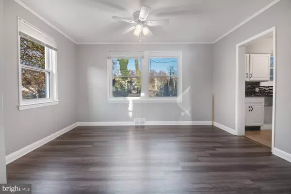 Baltimore, MD 21216,2909 LAWINA RD