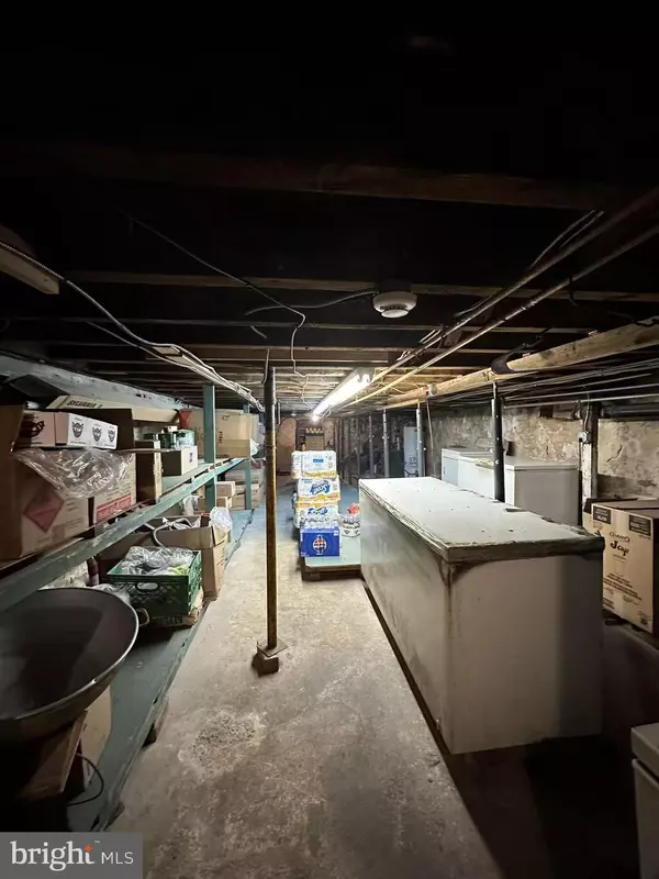 Philadelphia, PA 19121,2349 W OXFORD ST