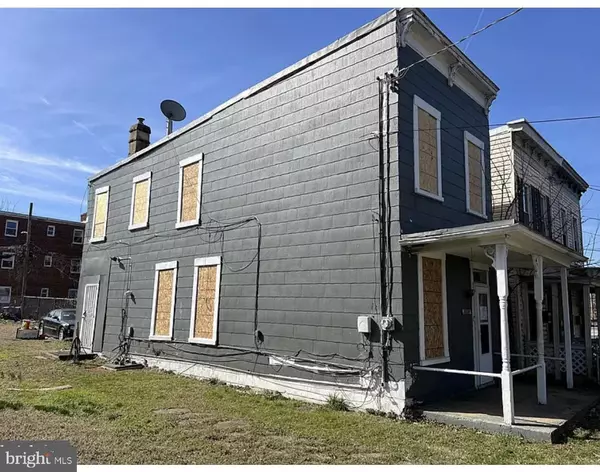 2109 FAIRLAWN AVE SE, Washington, DC 20020