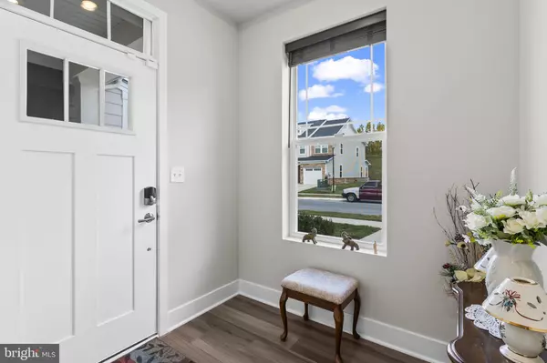 White Plains, MD 20695,10584 MOUNT RAINIER PL