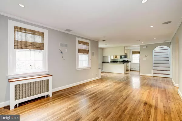 Washington, DC 20016,4350 RIVER RD NW