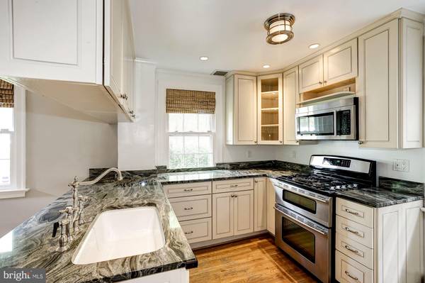 Washington, DC 20016,4350 RIVER RD NW