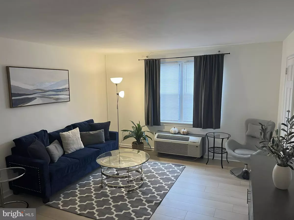 Alexandria, VA 22305,16 AUBURN CT #C