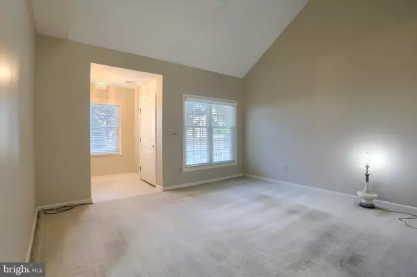 Mechanicsburg, PA 17055,484 BRIGHTON PL