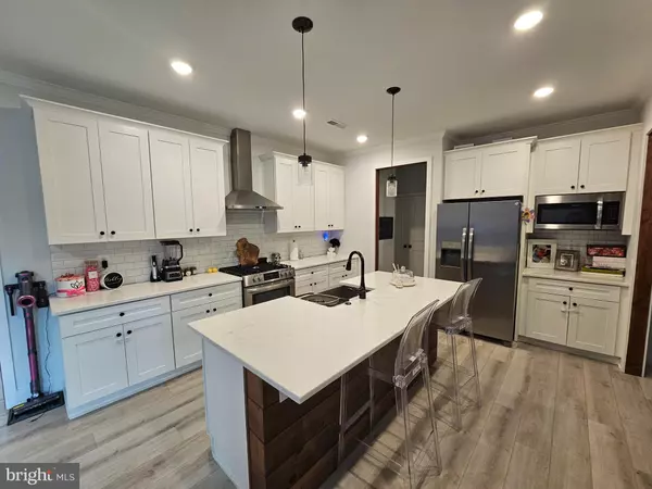 Atco, NJ 08004,470 WATERFORDS EDGE CT