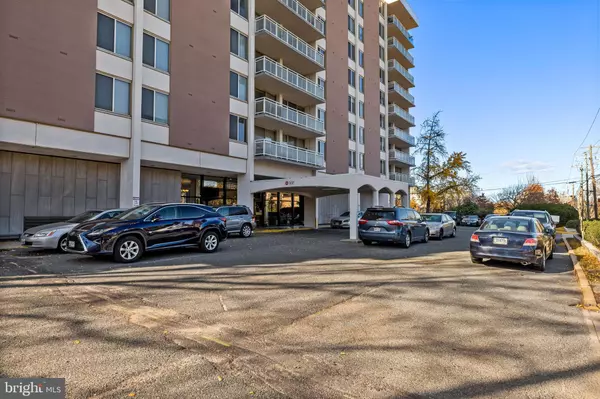 Baltimore, MD 21215,6210 PARK HEIGHTS AVE #604