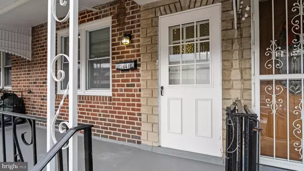 Philadelphia, PA 19142,2841 S SIMPSON ST