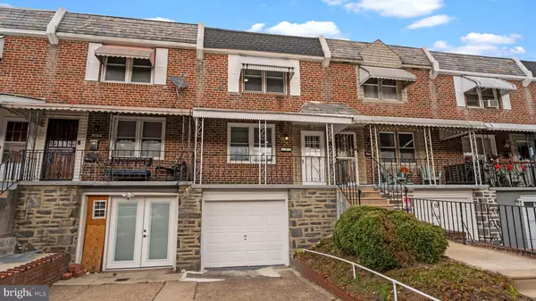 2841 S SIMPSON ST, Philadelphia, PA 19142