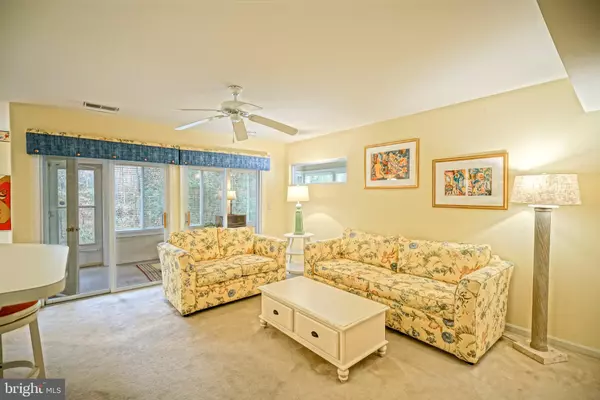 Lewes, DE 19958,1 PECAN CT