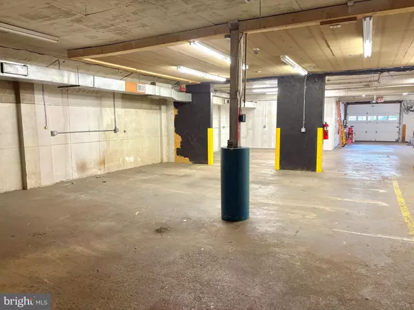 Lancaster, PA 17601,1278 LOOP RD