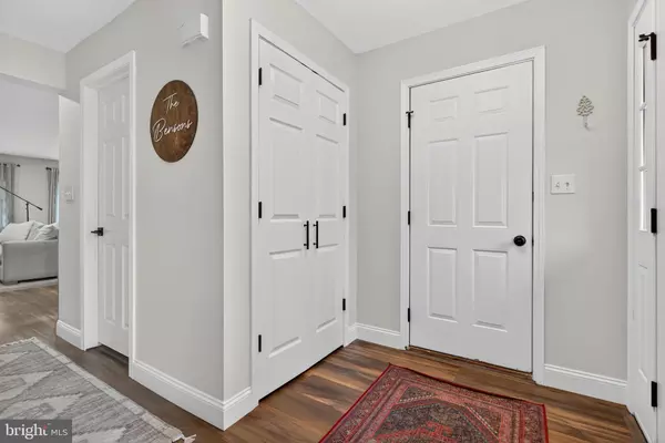 Lancaster, PA 17601,304 TREETOPS CT