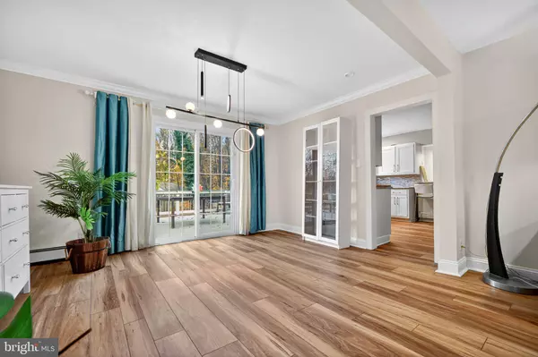 Wayne, PA 19087,575 W VALLEY RD