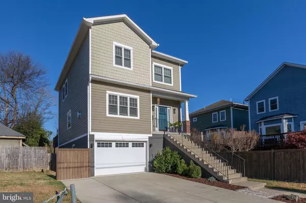 Fredericksburg, VA 22401,409 DUNMORE ST