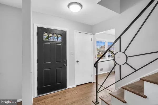 Hamilton, NJ 08690,23 MARK TWAIN DR