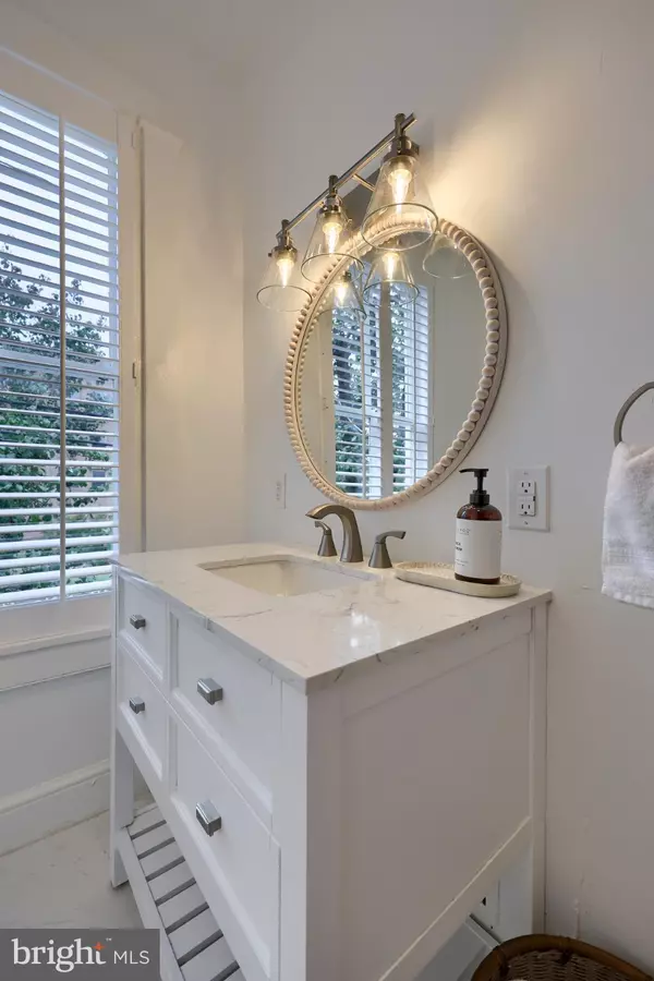 Lancaster, PA 17603,212 W CHESTNUT ST