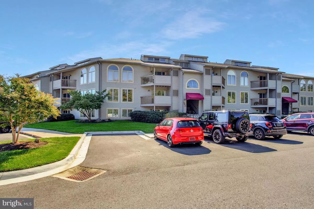 Annapolis, MD 21403,7002 CHANNEL VILLAGE CT #101